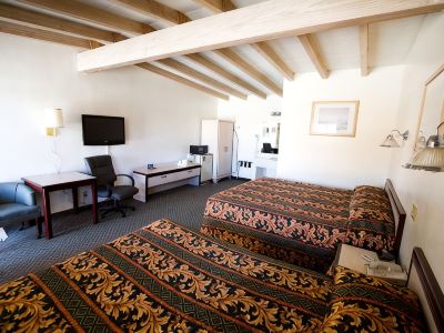Trails Motel