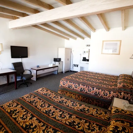 Trails Motel