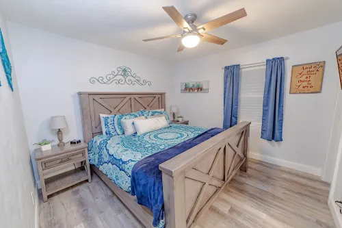 Pool, Hot tub, Kid & Pet Friendly! Near Lake, CLEAN - Uima-altaat