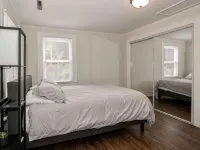 Charming 4-bedroom house with AC and WiFi in delightful Troutman Hotels in Fallstown