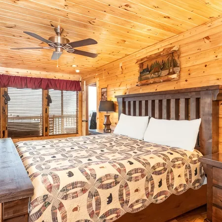 Spectacular Views, Jacuzzi, Clean Cabin, Fast Wifi, Ideal Location, by Dollywood