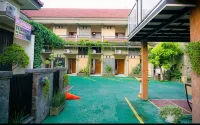 Hary's Homestay - parking