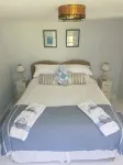 Lymington Self-Catering Garden Retreat - 4-Star