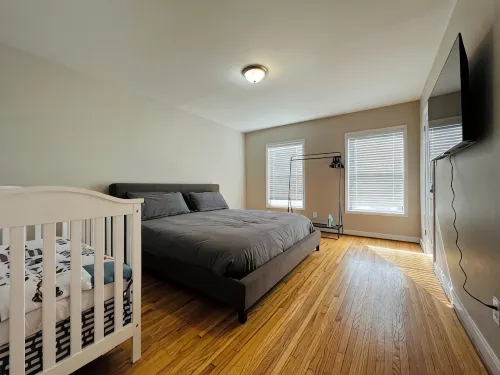 Modern Townhome w/ Balcony • Walk to FUSE Stadium - 3-Star