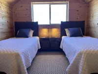 Secluded Cabin with Breathtaking Views on 3 Acres - Alppimaja