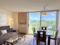 Incredible View in Hilo - Pool, A/C, #708 - 3-Star