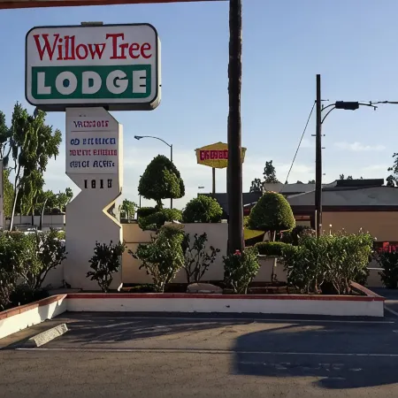 Willow Tree Lodge