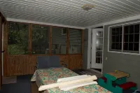 River Front Vacation Rental Property On The Clarion River in Clarington, Pa - Wifi