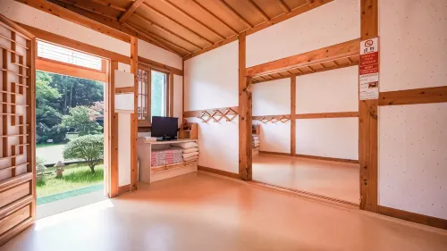Damyang Bangahjae Hanok Pension - 家庭旅館