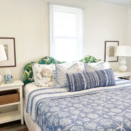 Little Pink Cottage Obx - Steps Away from Private Beach Access!