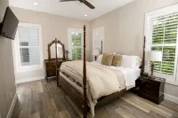 Up North, down South in Brevard, NC - Close to Lumber Arts District and Downtown - Wifi