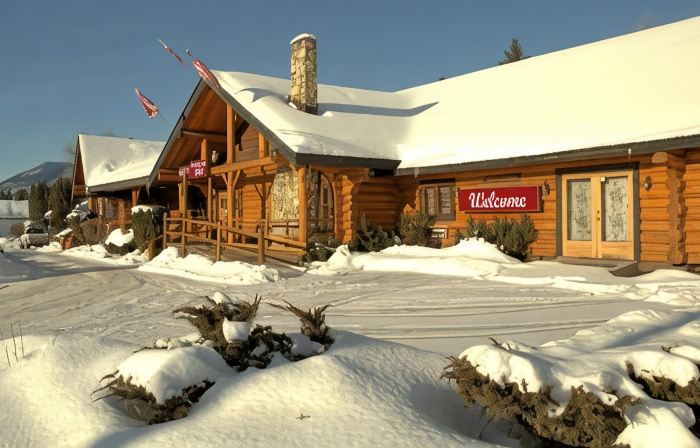 Cariboo Lodge