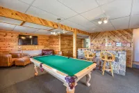 Log Cabin near Historic Cripple Creek, Hot Tub and Spectacular Views! - 4つ星