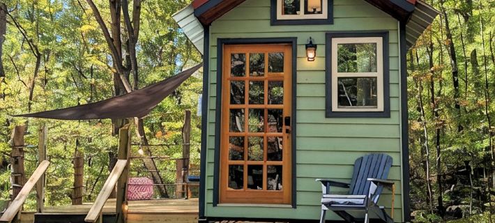 Tiny House~Creeks & River Nearby Hotels in Marion County