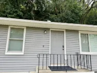Cozy Council Bluffs Bungalow 10 mins from Omaha - 2 ดาว