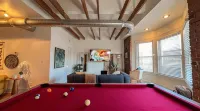 Historic Haven Hideaway California King Bed - 2성급