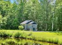 Cozy Cabin By The Pond, Sleeps 2 - 3-Star