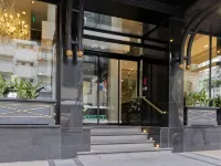 Amérian Executive Córdoba Hotel Hotels near Paseo Sobremonte
