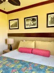 Affordable 2 Bedroom Family Vacation Villa with Direct Ocean Views - Balkon