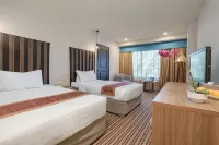 Kenari Tower Pantai Losari Makassar - parking