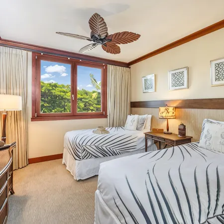 1 Night Complimentary Promo! Ocean Views-Beach Tower-Corner Villa