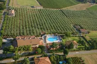 Tenuta Elisabetta - piscina