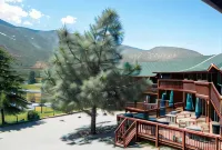 Corral Creek Lodge - Lodges