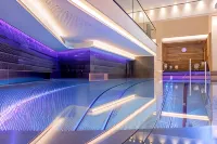 Sport- Und Genusshotel Silvretta - ที่มีสระว่ายน้ำ