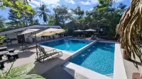 Cocomar Beachfront Hotel and Island Resort - Pools