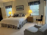 Beautiful Bethany House in Salt Pond 1.5 Miles from Beach! All Seasons Are Nice! - Wi-Fi