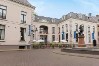 Fletcher Hotel Paleis Stadhouderlijk Hof Hotels near Franeker City Hall