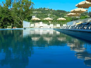 Hôtel La Bastide de l'Oliveraie & Spa