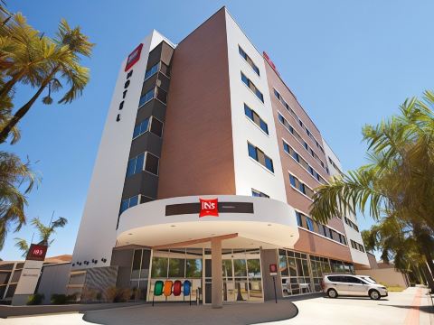 Ibis Paranagua