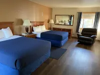 Village Inn on the Lake Hotel di Two Rivers