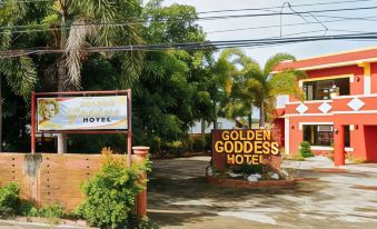 Golden Goddess Hotel Malasiqui Pangasinan by RedDoorz