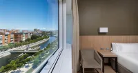 NH Madrid Ribera del Manzanares Hotel in zona Fontana a getti