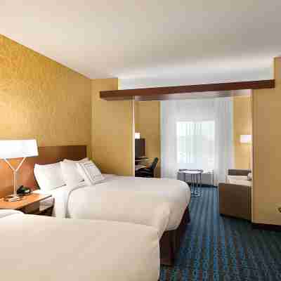 Fairfield Inn & Suites Lancaster East at the Outlets Rooms