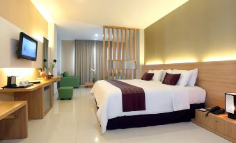 Lombok Plaza Hotel and Convention