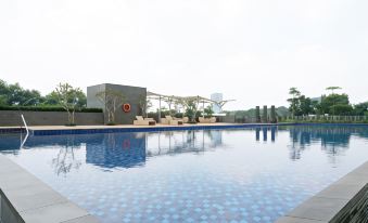 Spacious and Elegant 3Br at Ciputra International Apartment