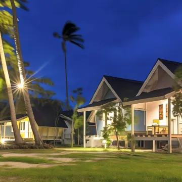 ザ・ピアー ワット カオ タム プラ周辺のホテル