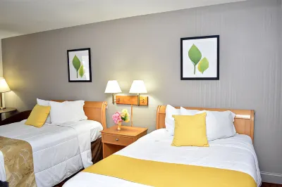 Twi-Lite Inn Hotels near Riverton Commons