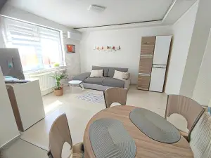 BlankApartman
