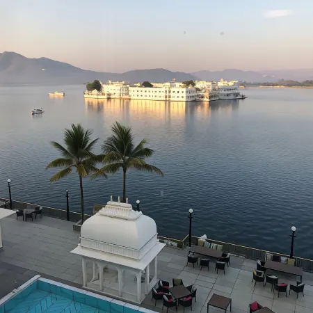 Taj Fateh Prakash Palace Udaipur