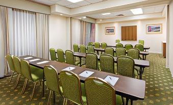 Country Inn & Suites by Radisson, Harrisburg West Mechanicsburg