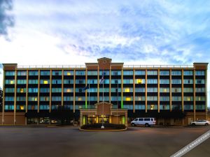 Best Western Premier Airport/Expo Center Hotel