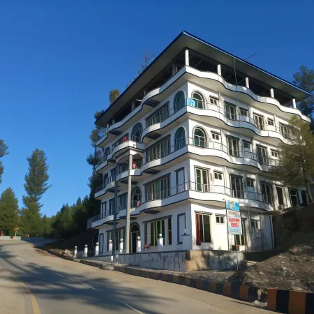 Al Sadiq Hotel & Restaurant Malam Jabba Swat