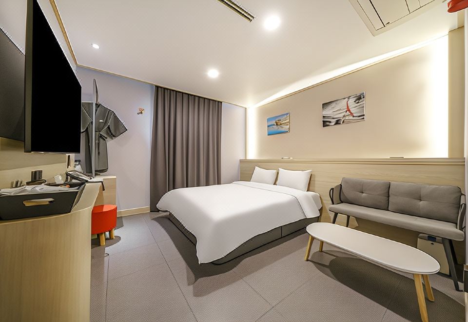 넘버25호텔 속초 청초호점