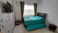 Homestay Family Syariah Hotels in Lamongan