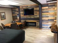 Hotel O Bel Aire Chamberlain SD I 90 Hotels near South Dakota Hall of Fame