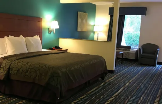 普萊德貝斯特韋斯特套房酒店